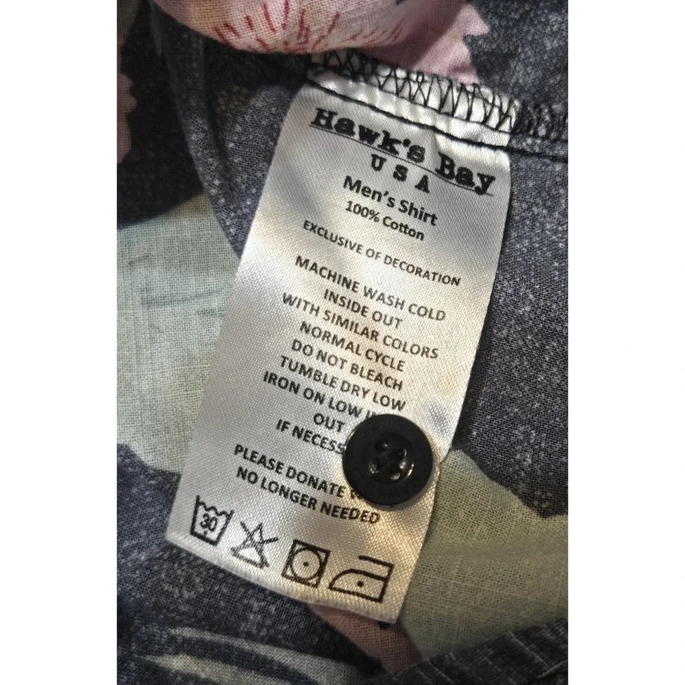 Hawks Bay 100% Cotton Hawaiian Aloha Shirt Button Up Size Medium Floral Tropical